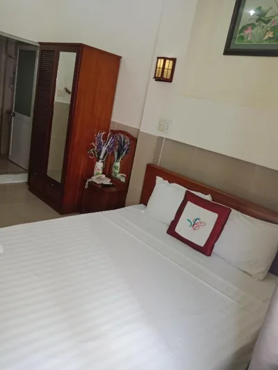 Deluxe Double Room — 3 beans Hotel